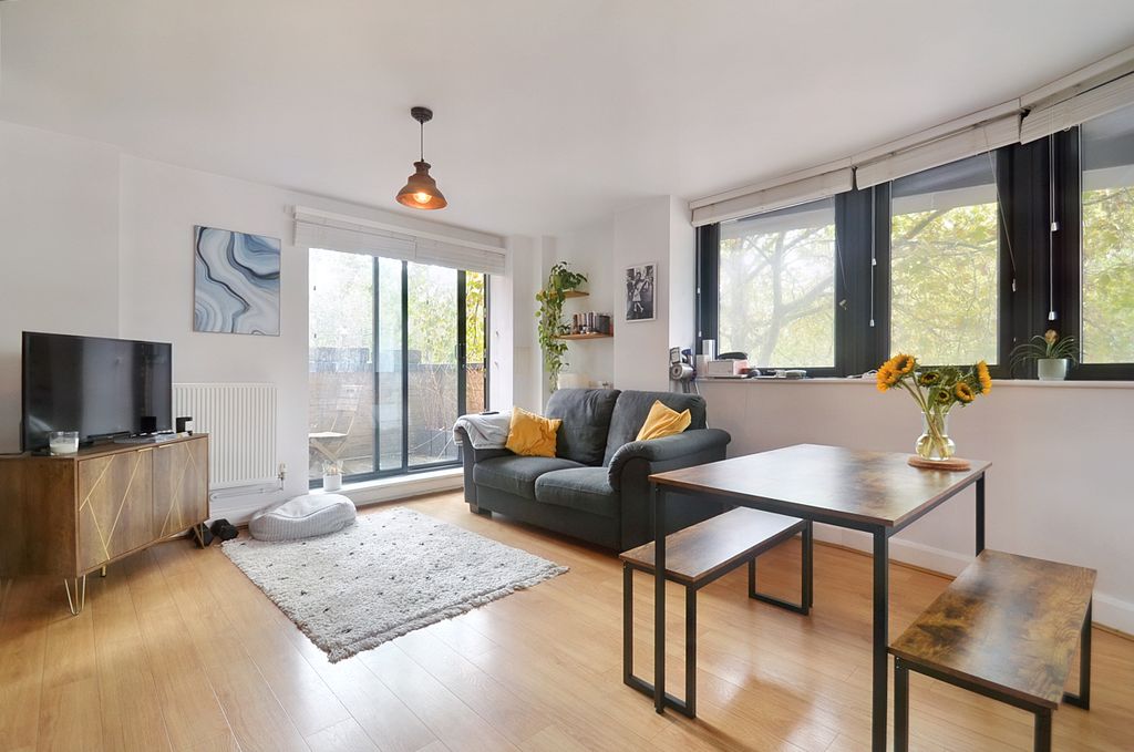 Property photo 1 of 13 Open Plan Living (1).Jpg