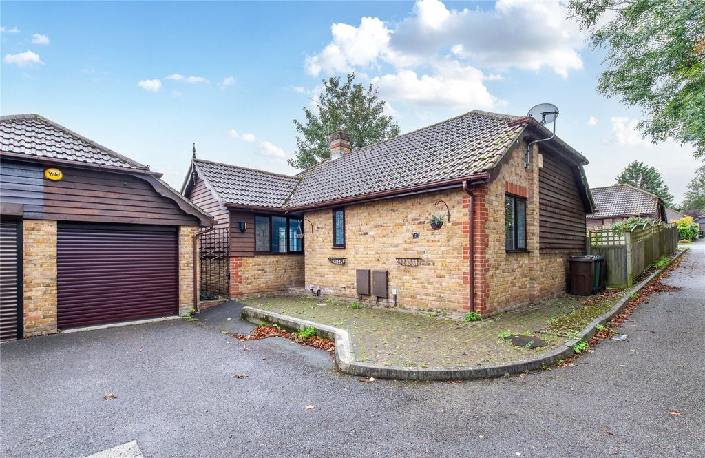 Property photo 1 of 24 External