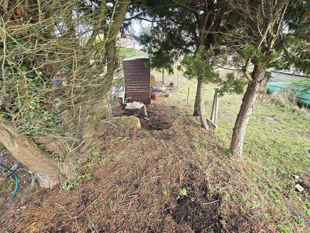 Property photo 2 of 4 Plot