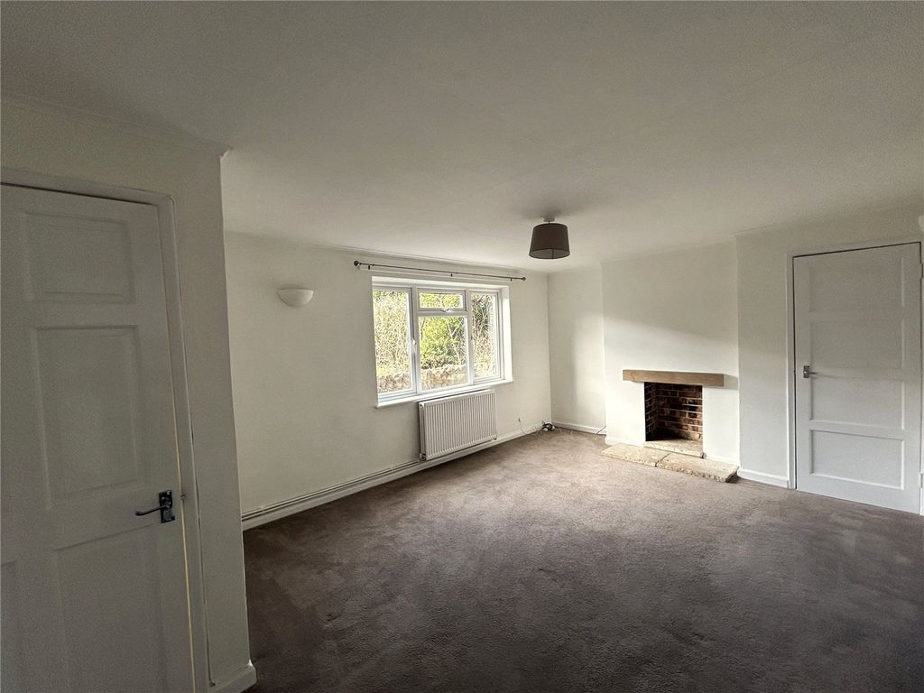 Property photo 2 of 16 Picture No. 29