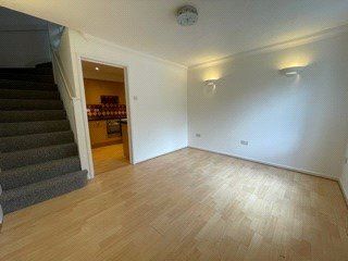 Property photo 2 of 9 Lounge