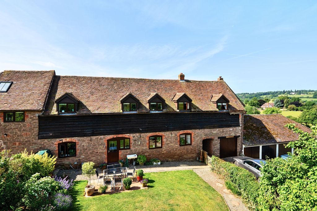 Property photo 1 of 27 1304918-1-6852882d36A5A