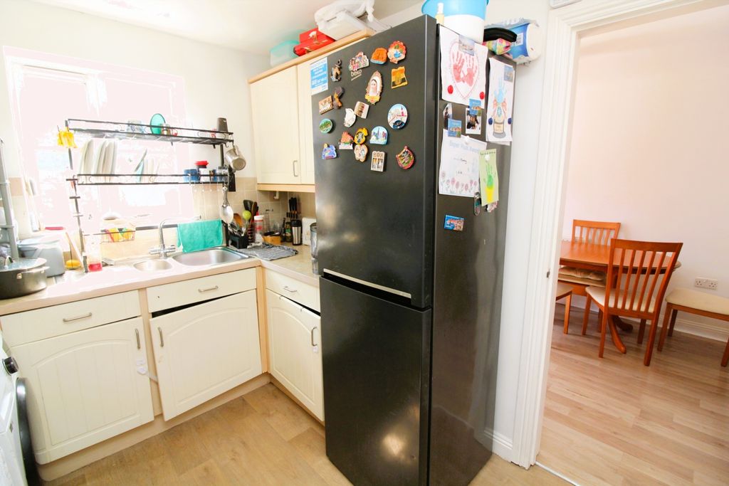 Property photo 3 of 24 Img_5997