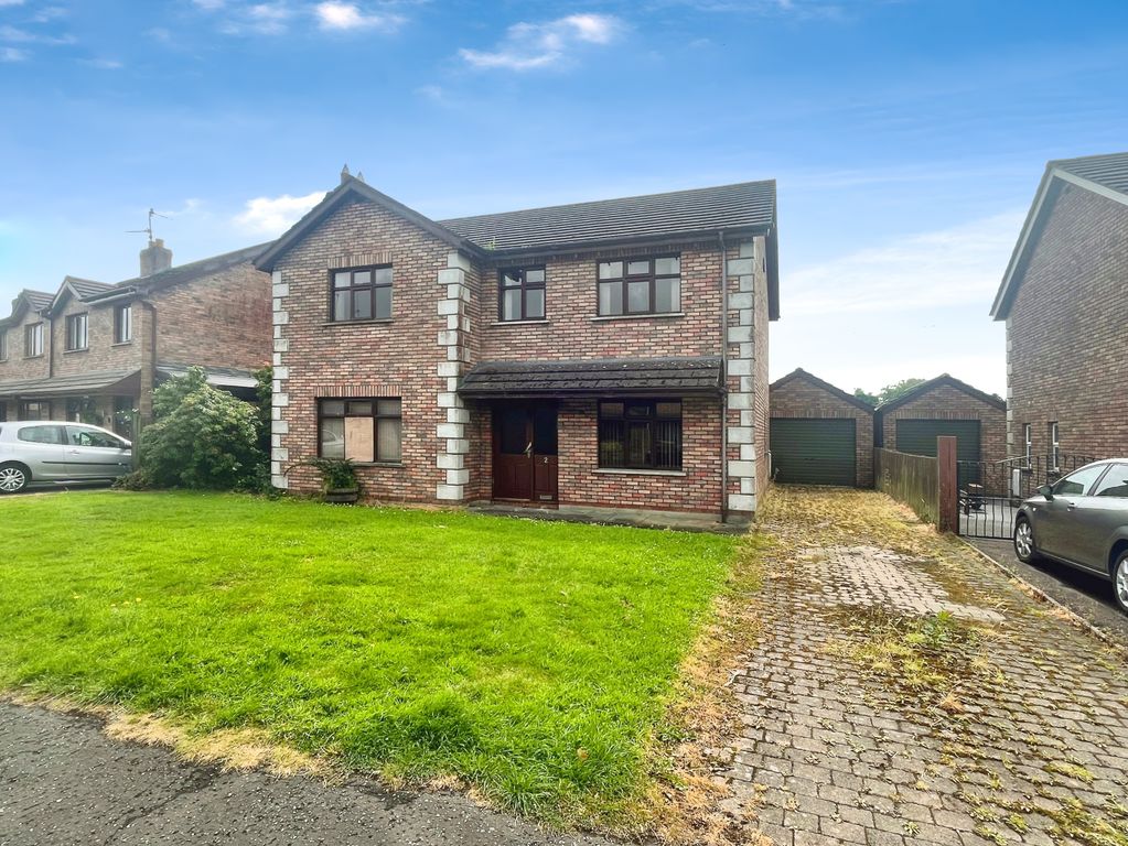 Property photo 1 of 19