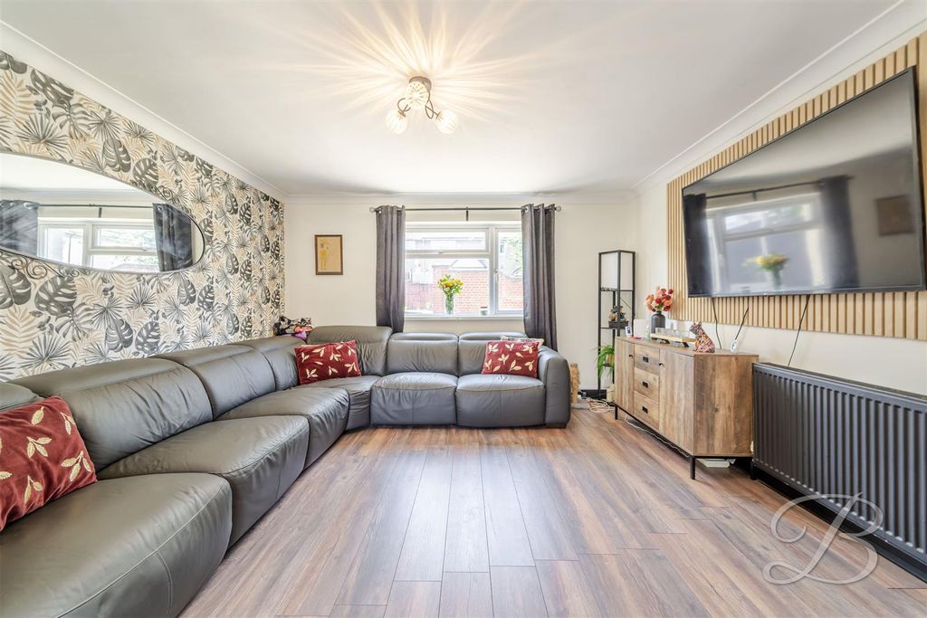 Property photo 3 of 34 Ccltd-2.Jpg