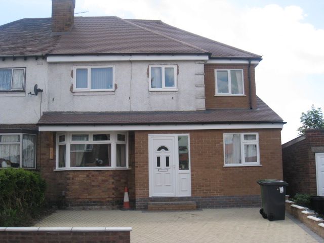 Property photo 1 of 12 Front Of House 