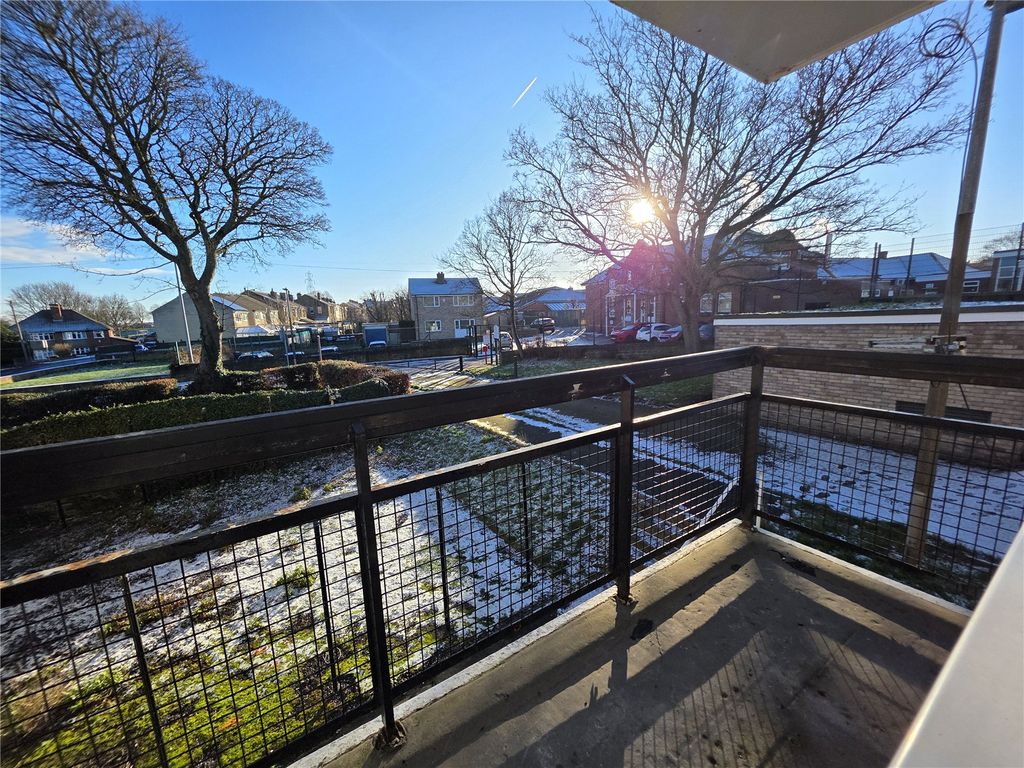 Property photo 3 of 12 Picture No. 15