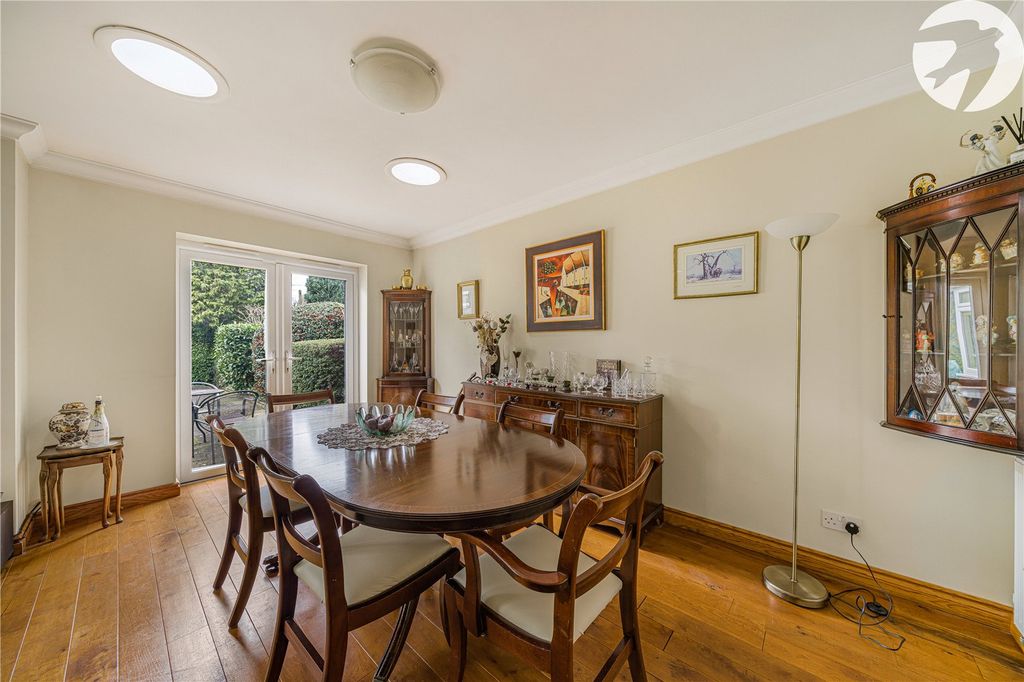 Property photo 3 of 46 Dining