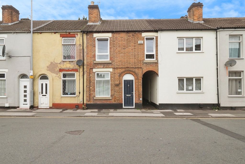 Property photo 1 of 16 Front