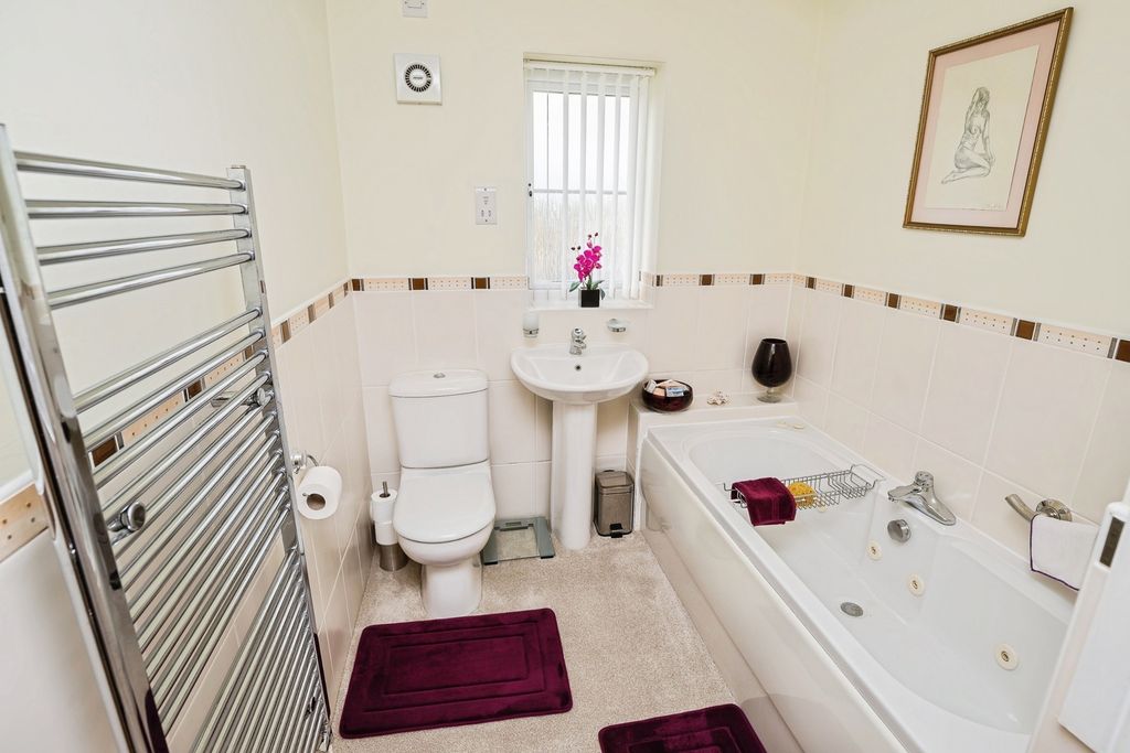 Additional image 23 of 5 bed detached house for saleLlys Y Graig, Bryn-Y-Baal, Mold, Flintshire CH7