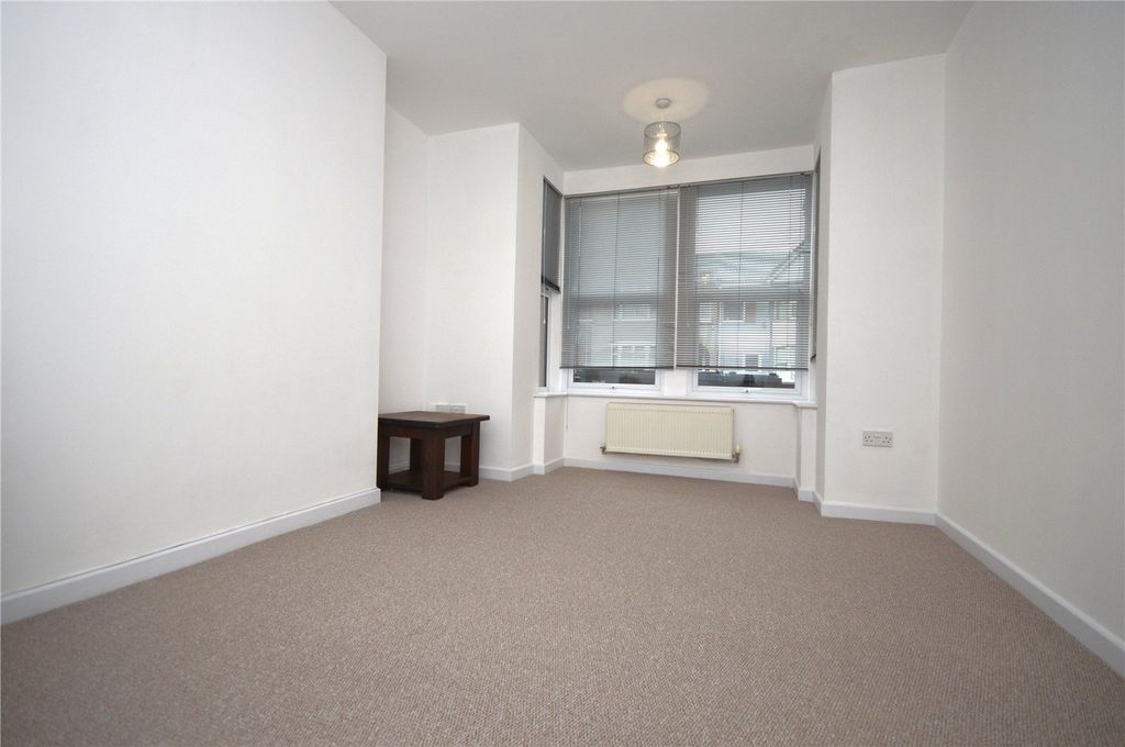 Property photo 2 of 5 Picture No. 02