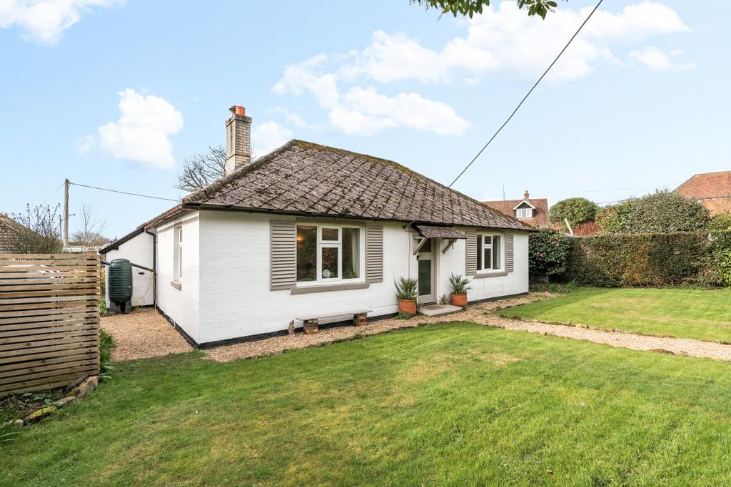 Property photo 1 of 21