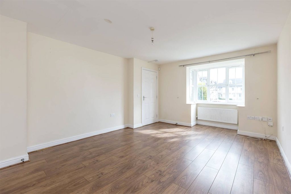 Property photo 3 of 20 Picture No. 15