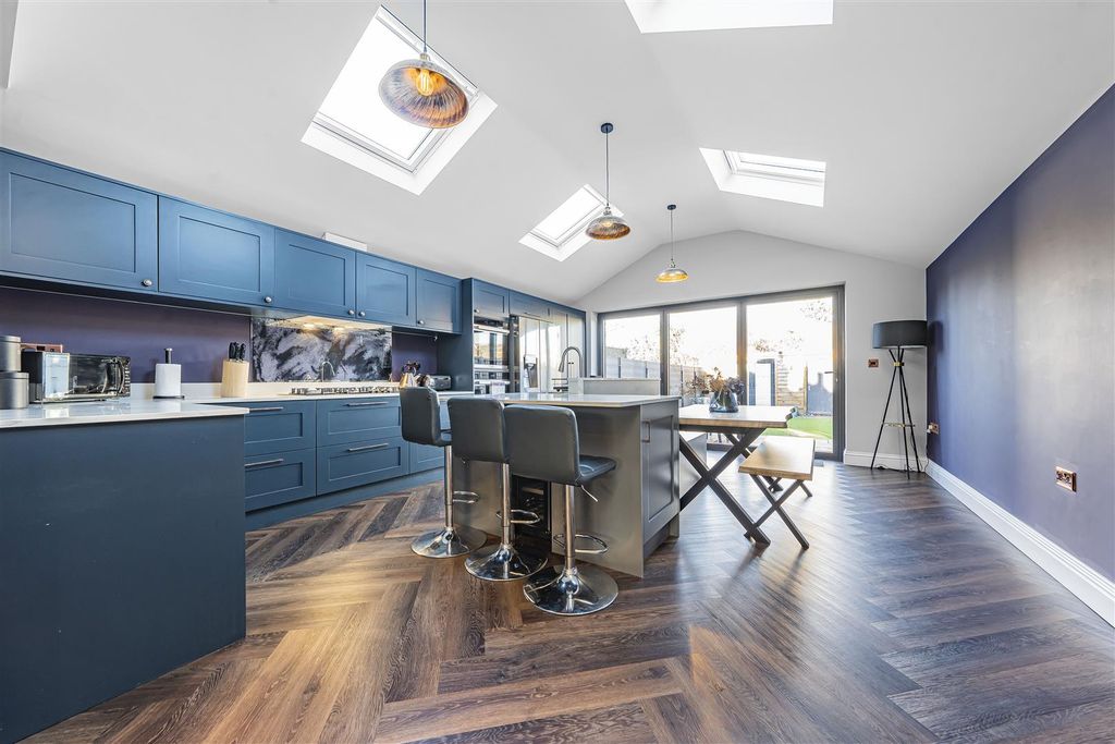 Property photo 2 of 18 Photo Jan 05 2026, 1 53 16 Pm.Jpg