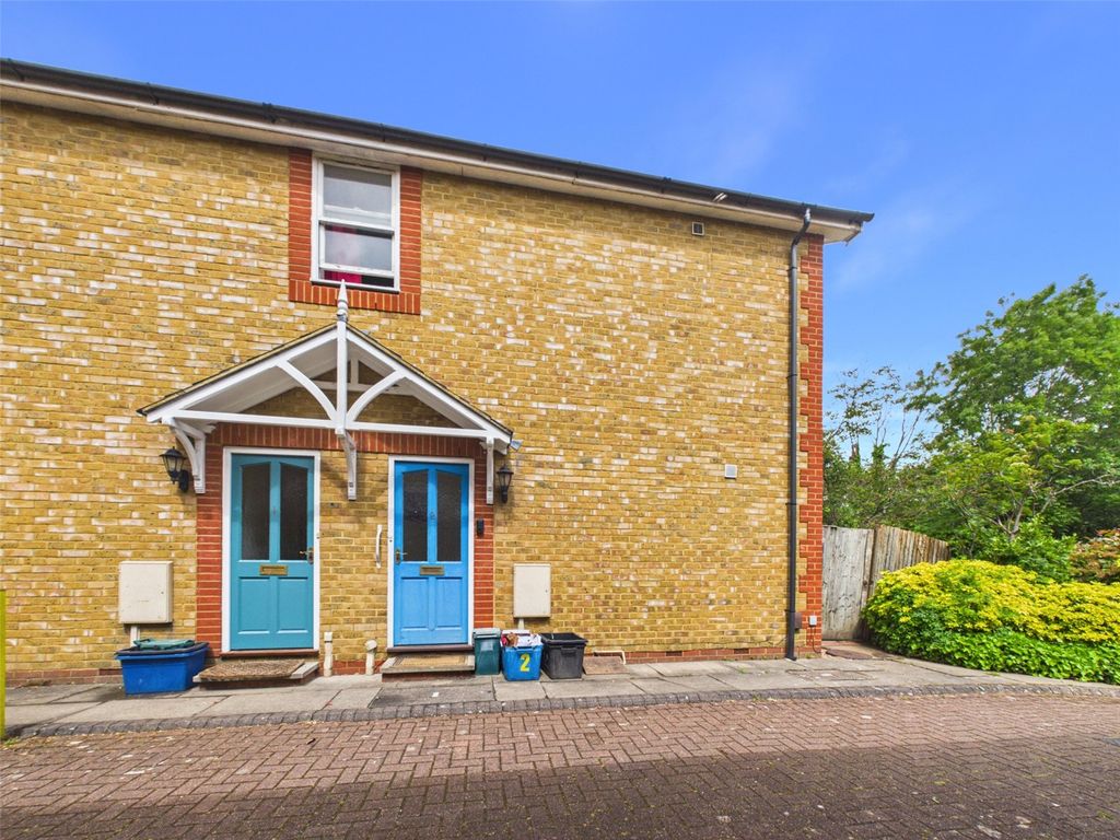 Property photo 2 of 11 Picture No. 13