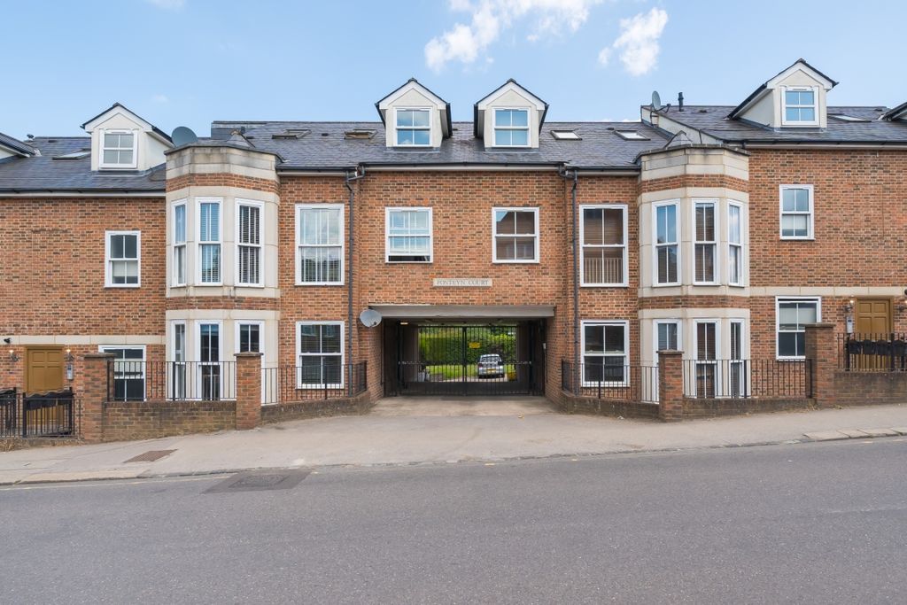 Property photo 1 of 7 1140150 (1)