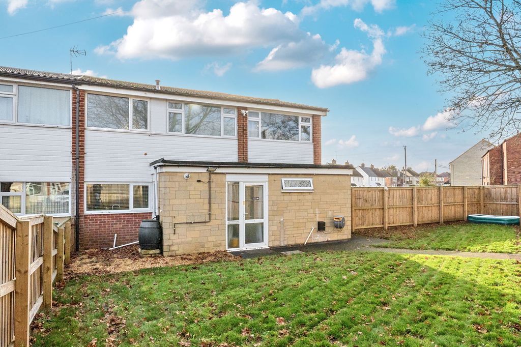 Property photo 1 of 22