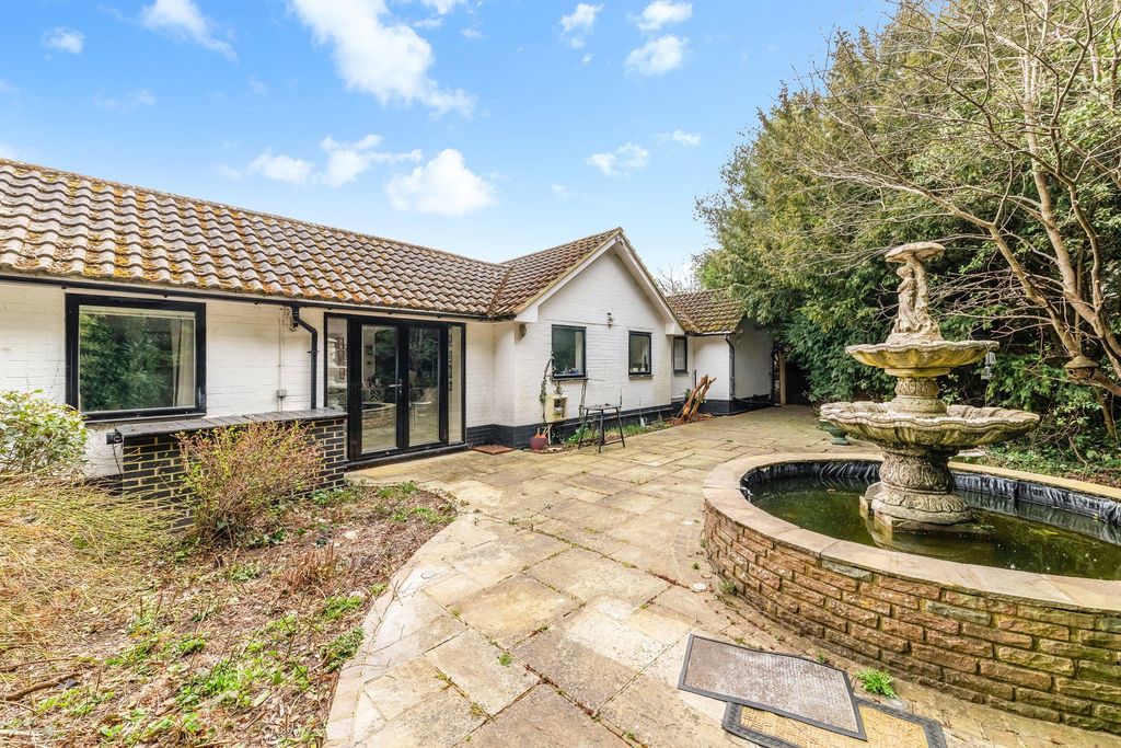 Additional image 22 of 5 bed detached house for saleStation Road, Lingfield RH7