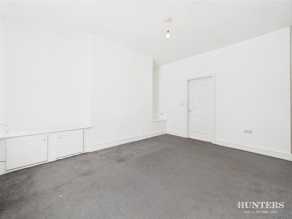 Property photo 3 of 13 Cam03792G0-Pr0239-Still002.Jpg