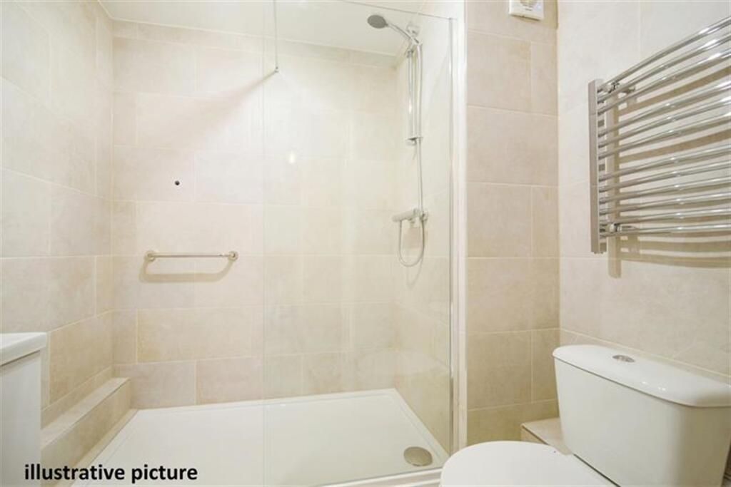 Property photo 3 of 8