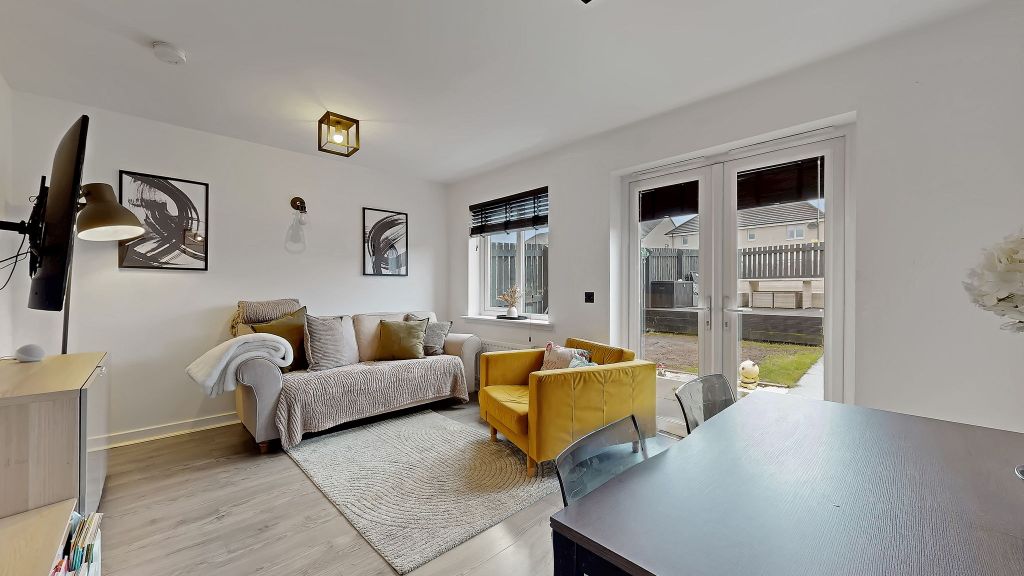 Property photo 2 of 20 12-Web-Or-Mls-141 Calderbank Road_19