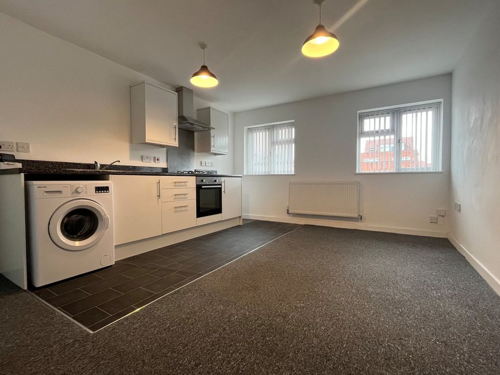 Property photo 2 of 7 Picture No. 05