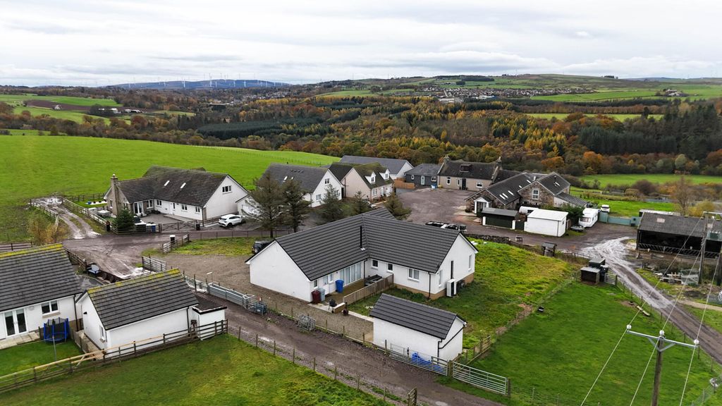 Property photo 3 of 30 Exterior