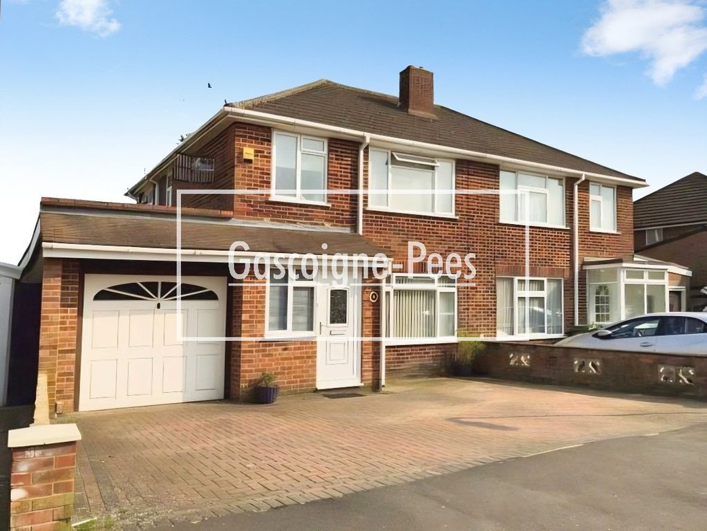Property photo 1 of 5