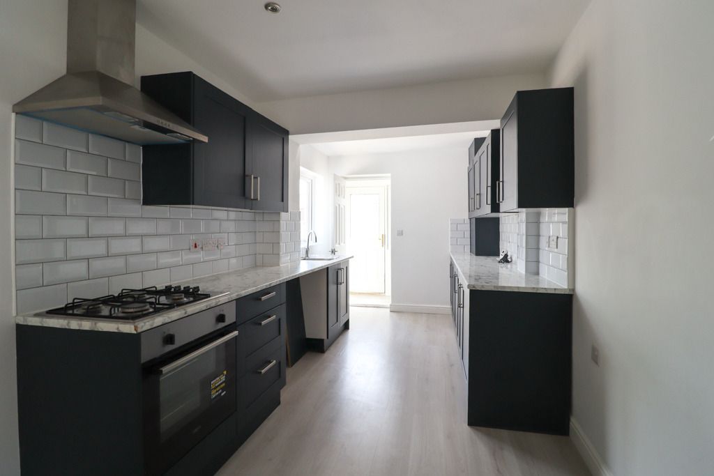 Property photo 3 of 12 5258315