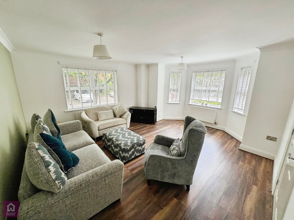 Property photo 2 of 12 Picture No. 05