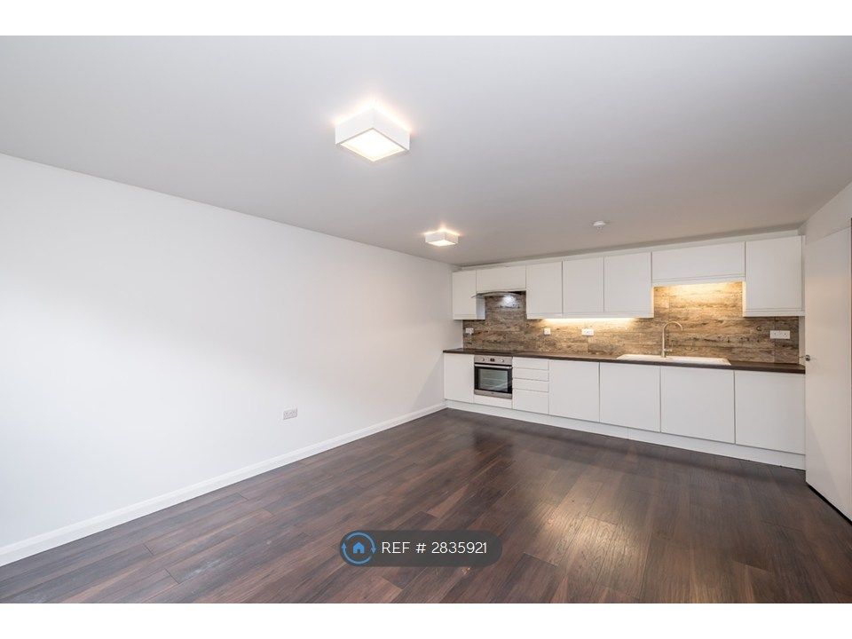 Property photo 1 of 12 Kitchen/Dining