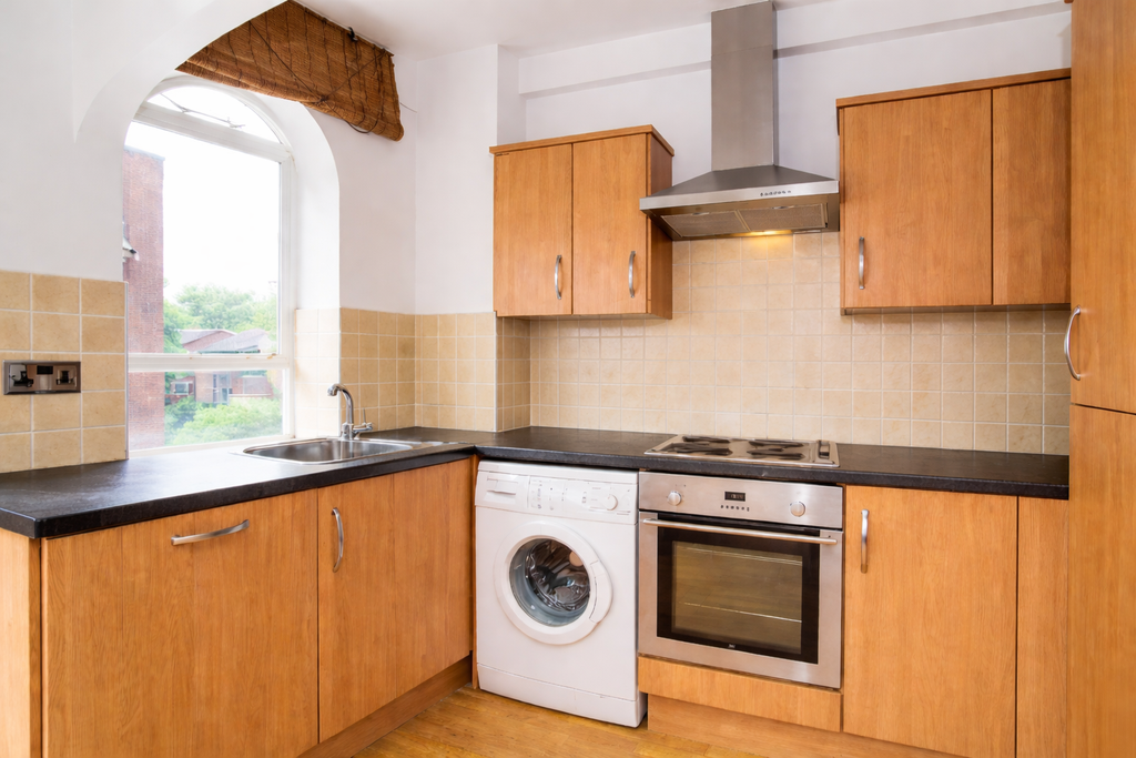 Property photo 3 of 5 Kitchen