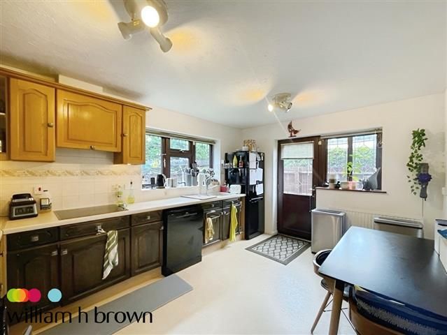 Property photo 2 of 13 Image