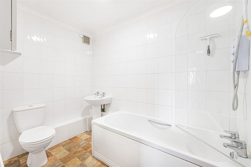 Property photo 3 of 12 Photo 15-07-2025, 12 33 20.Jpg