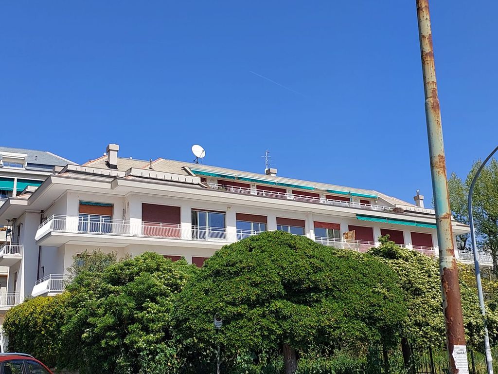 Property photo 2 of 2