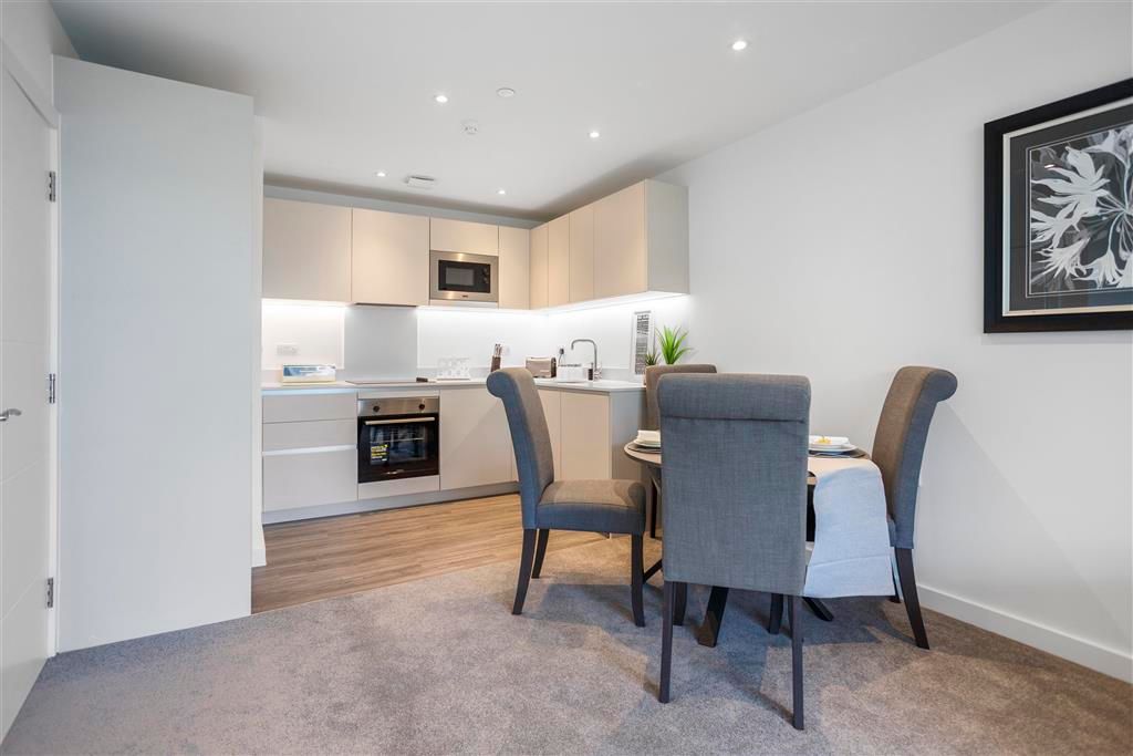 Property photo 3 of 10 Kitchen Diner