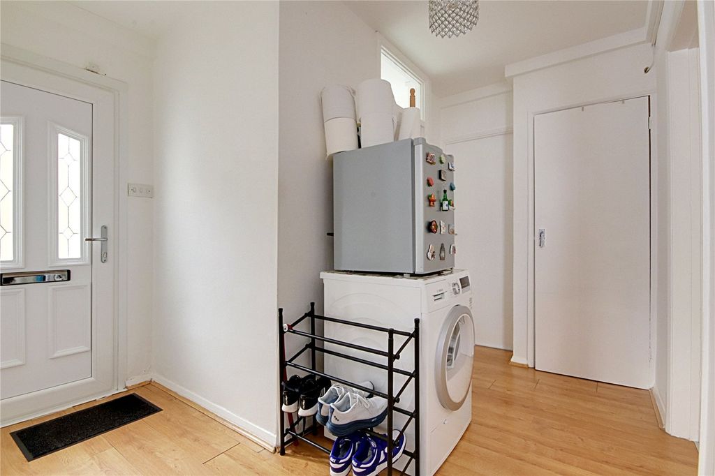 Property photo 3 of 11 Picture No. 21