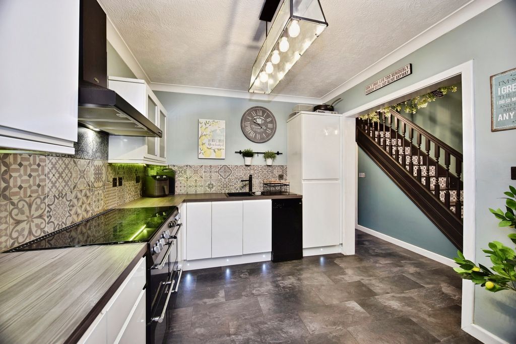 Property photo 1 of 20 Dsc_4360Edit