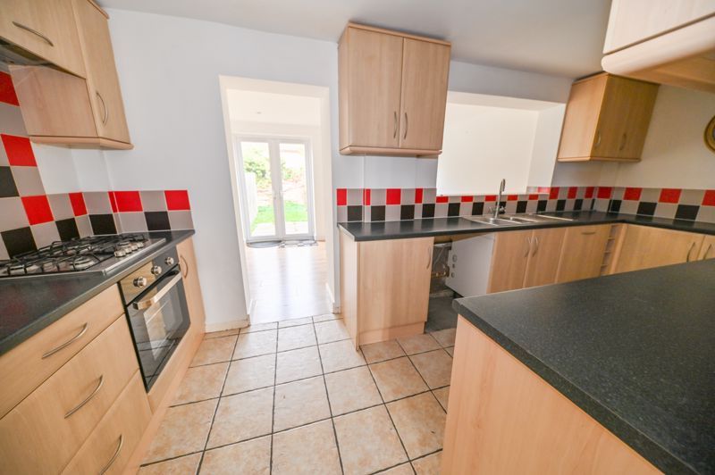 Property photo 3 of 13 Photo 6