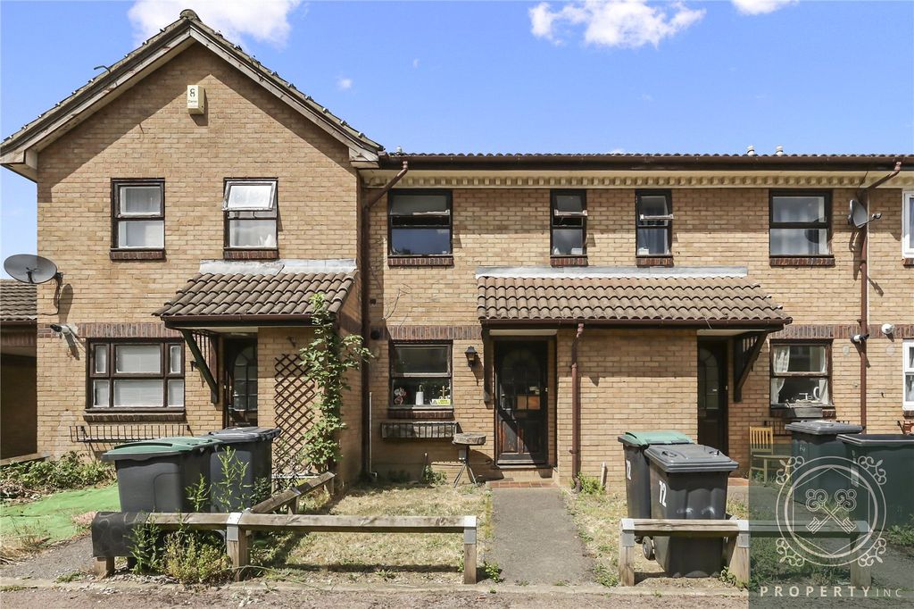 Property photo 1 of 13 External
