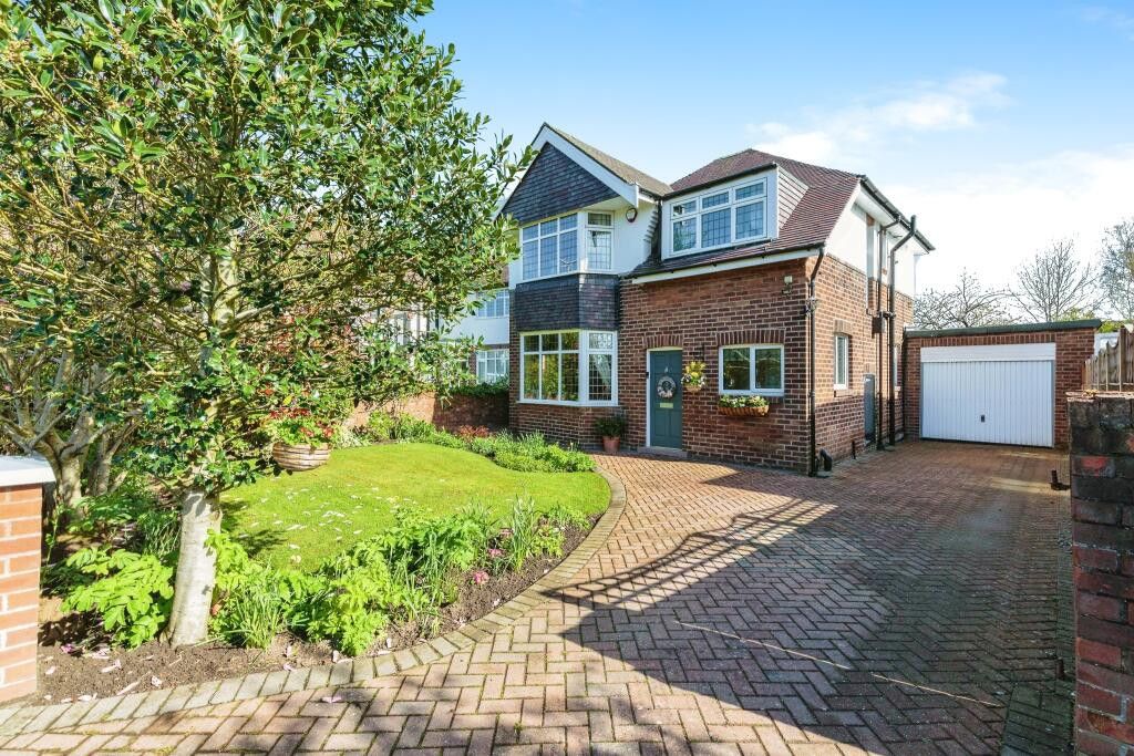 Property photo 1 of 39
