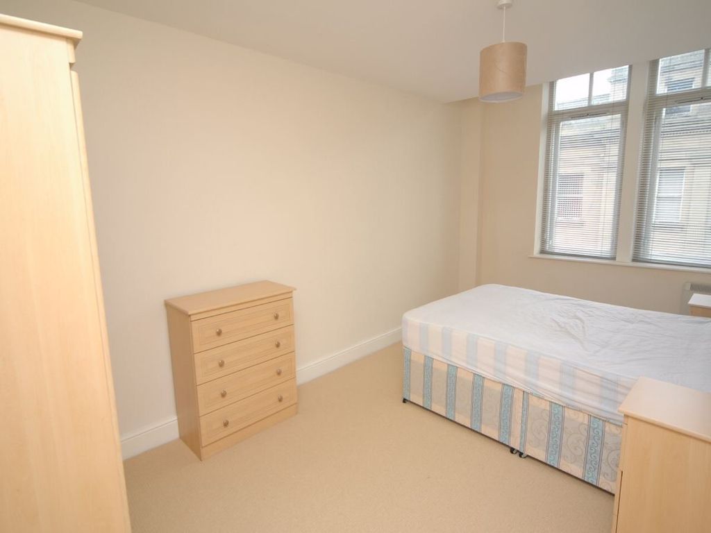 Property photo 2 of 3