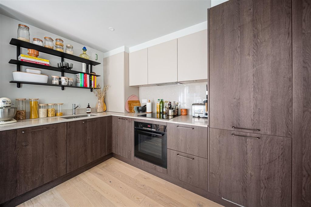 Property photo 3 of 16 Knolly's Road-04.Jpg