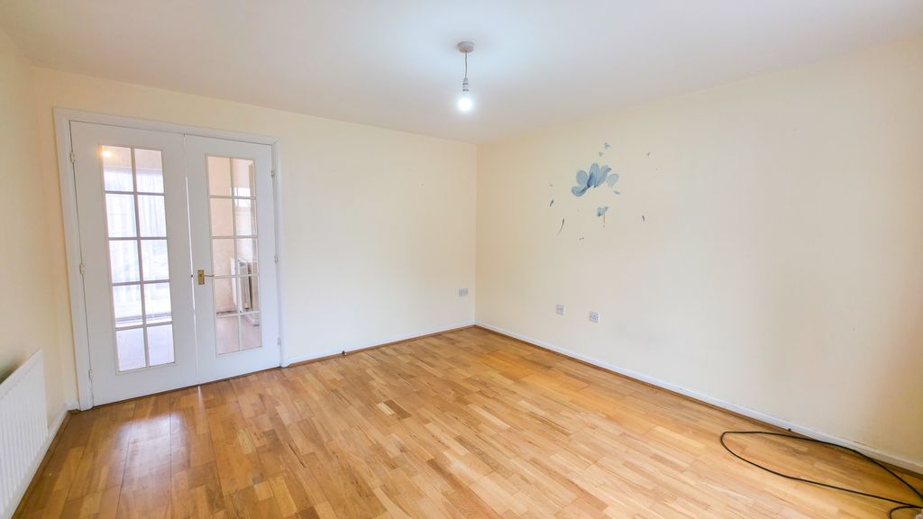 Property photo 3 of 21 20251001_111335-2