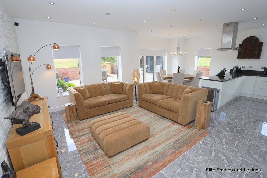 Property photo 2 of 38 02-Img_0749