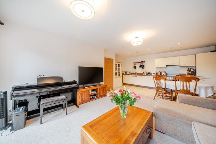 Property photo 3 of 13