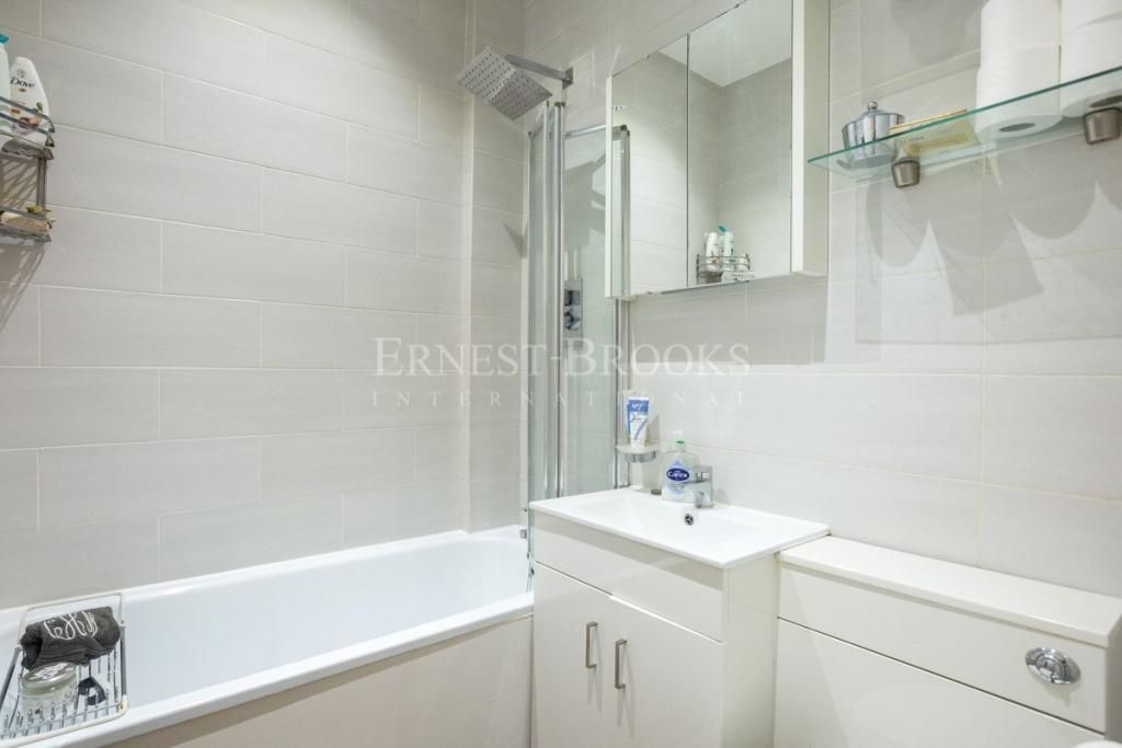 Property photo 3 of 4