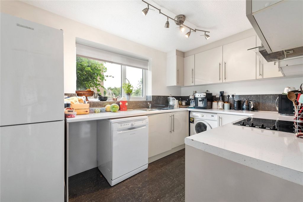 Property photo 3 of 10 Picture No. 29