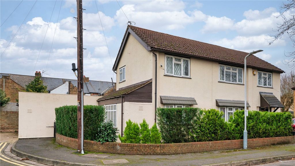 Property photo 2 of 24 Picture No. 02