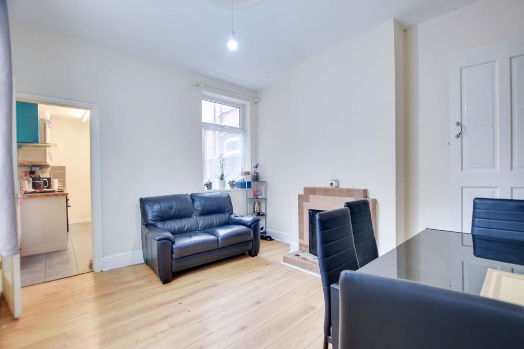 Property photo 3 of 9 Reception Room